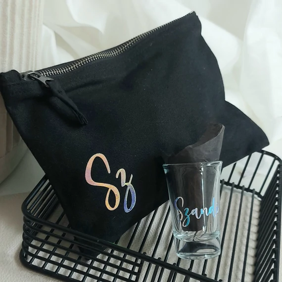 Feliratozott neszeszer - többféle színben